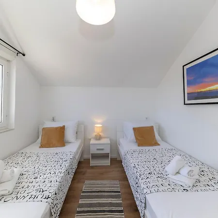 Sunset Apartman *